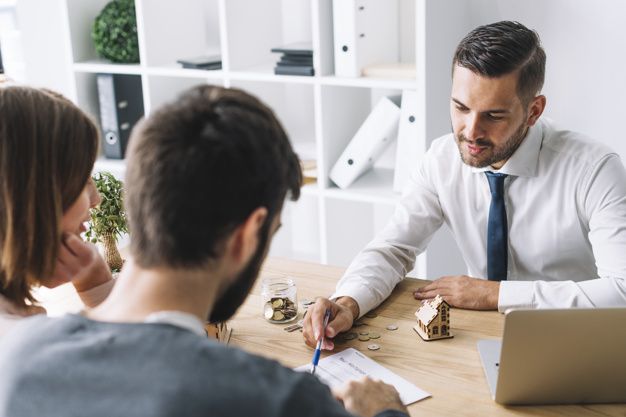 Cómo Convertirse en un Realtor Exitoso Consejos y Estrategias Clave